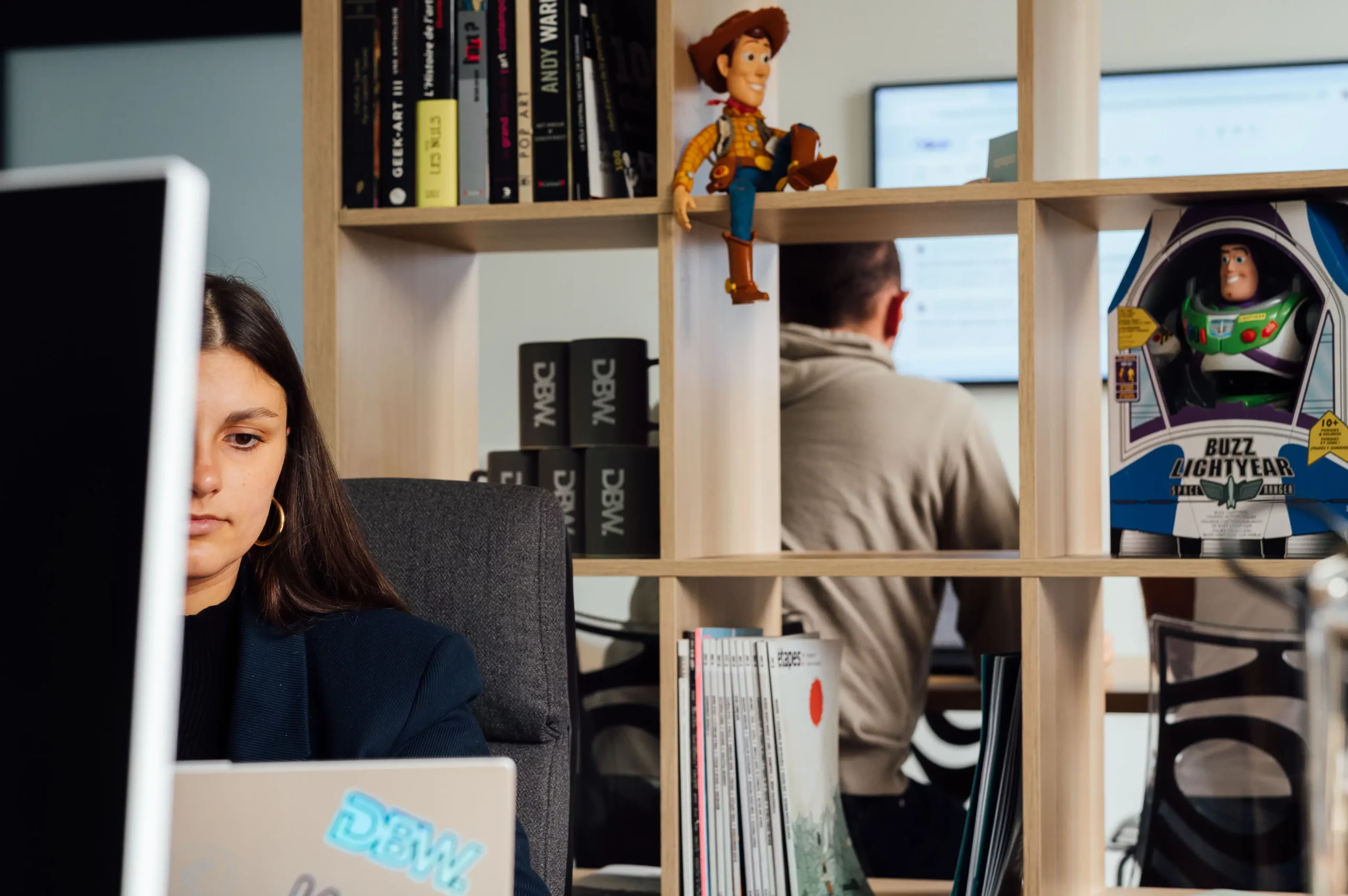 Notre approche stratégique chez DBW agence de communication spécialisée en création de site internet, branding, identité visuelle et SEO pour accompagner les entreprises avec une méthode digitale sur mesure